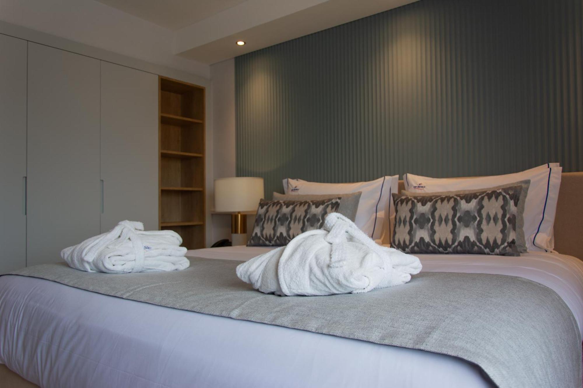 Triple Room,1587995879:JPEG